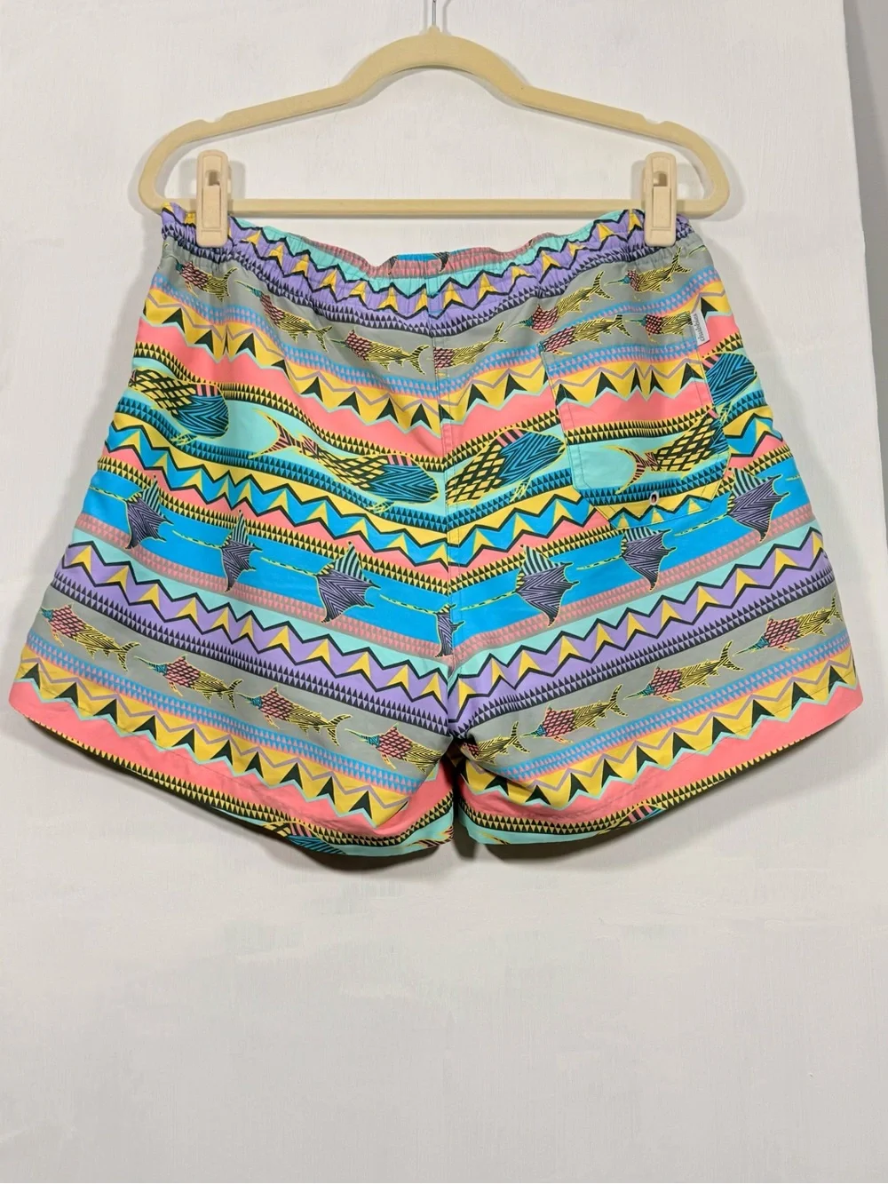chubbies bright aztec